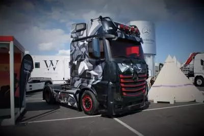 limited-specials-actros-wolf